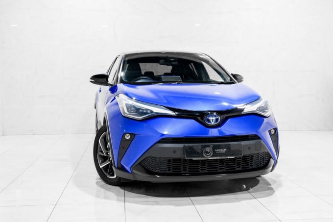 2025 Toyota C-hr