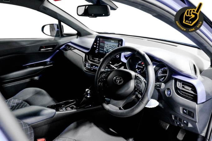 2025 Toyota C-hr