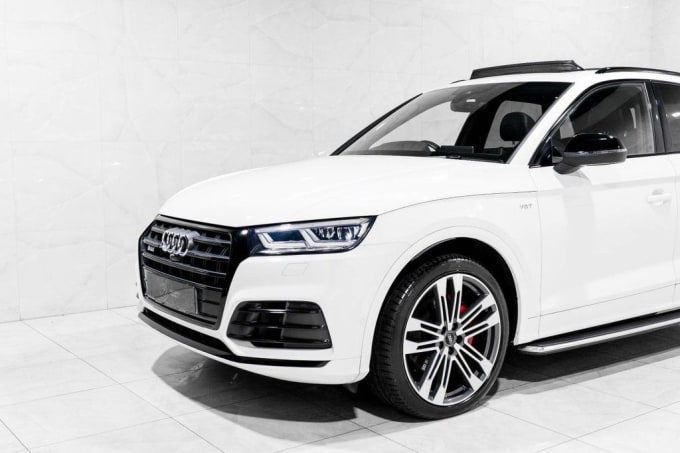 2025 Audi Sq5