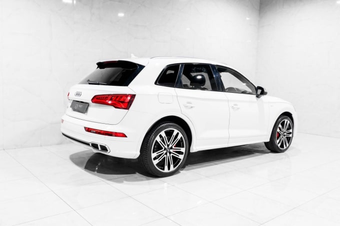 2025 Audi Sq5