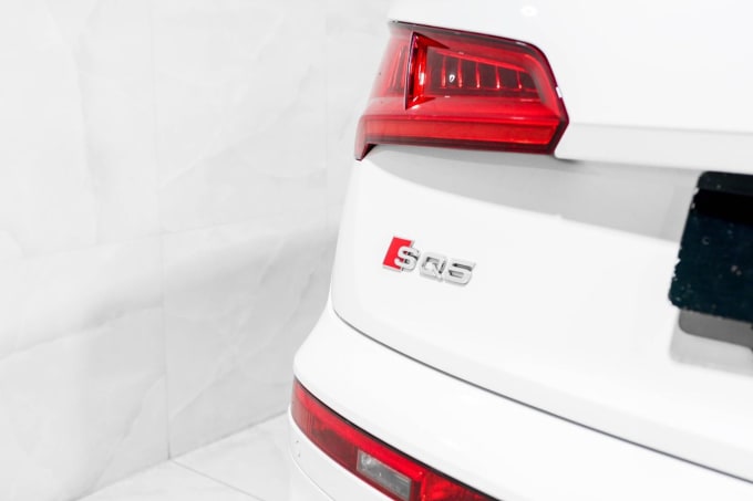 2025 Audi Sq5