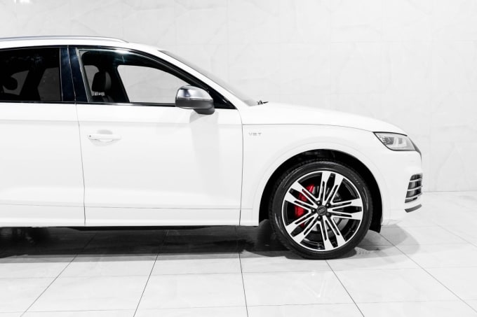 2025 Audi Sq5