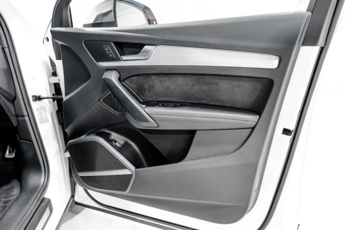 2025 Audi Sq5