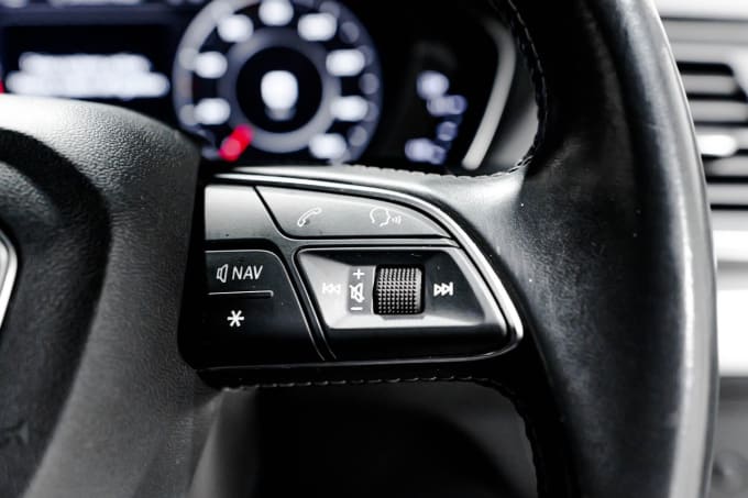 2025 Audi Sq5