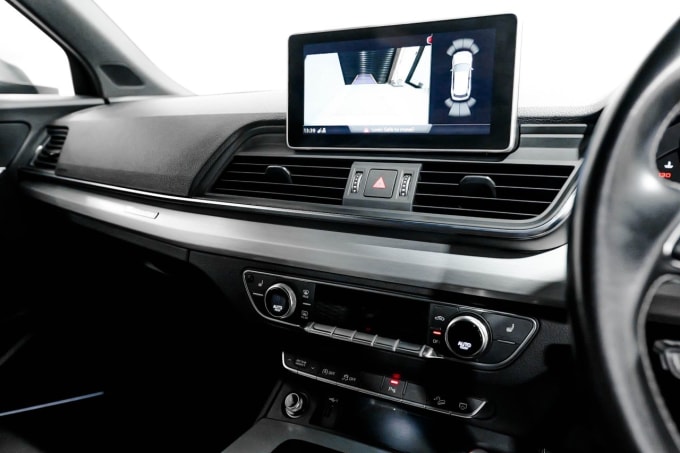 2025 Audi Sq5