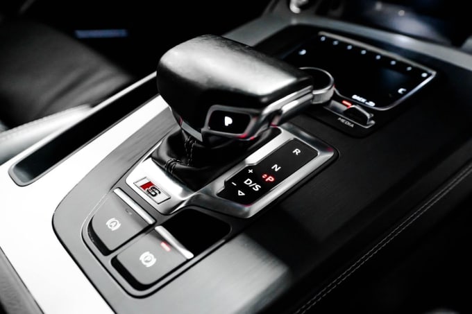 2025 Audi Sq5