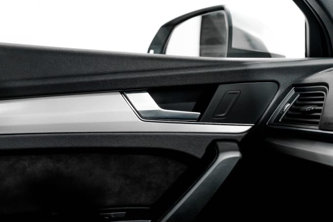 2025 Audi Sq5