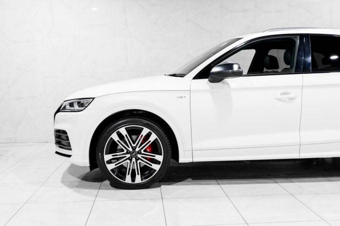 2025 Audi Sq5