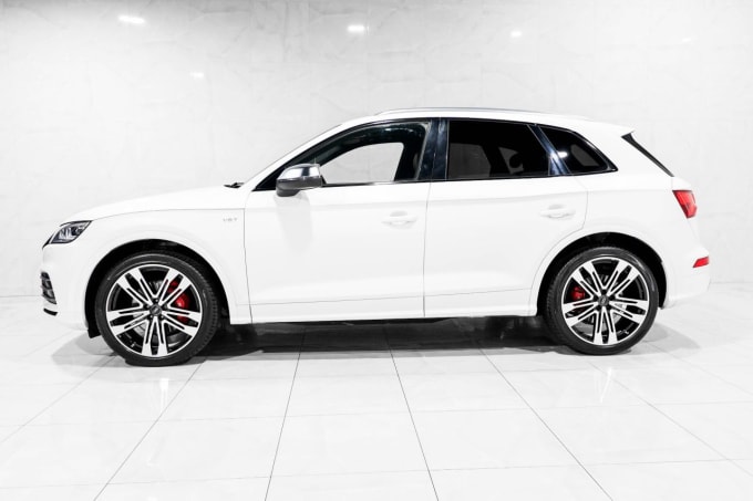 2025 Audi Sq5