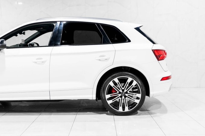 2025 Audi Sq5