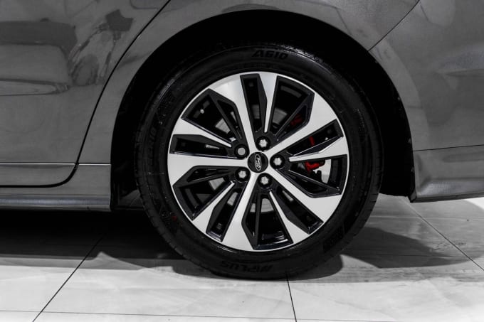 2025 Ford S-max
