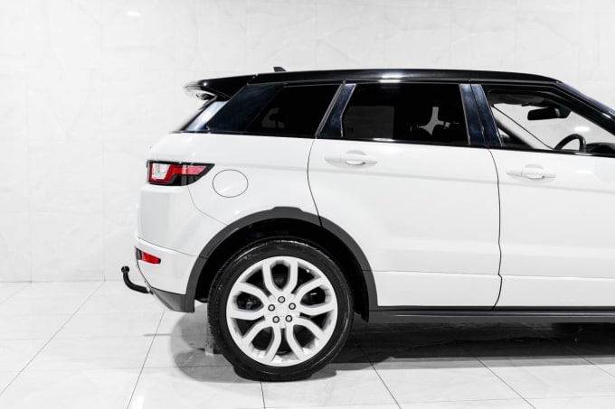 2025 Land Rover Range Rover Evoque