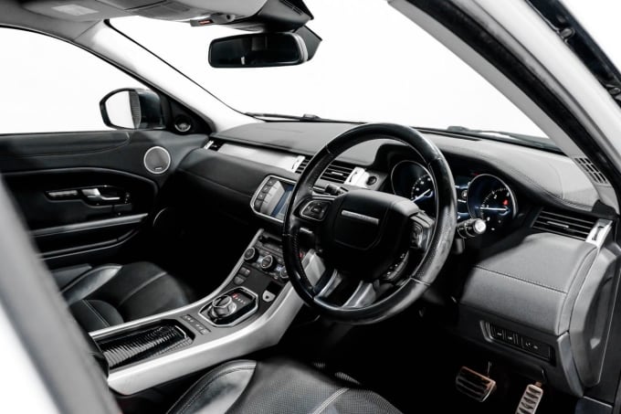 2025 Land Rover Range Rover Evoque