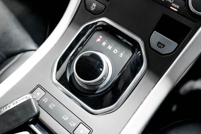 2025 Land Rover Range Rover Evoque