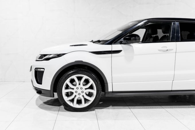 2025 Land Rover Range Rover Evoque