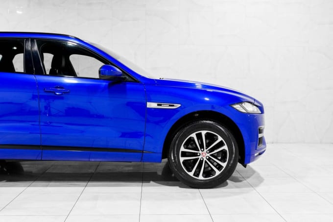 2019 Jaguar F-pace