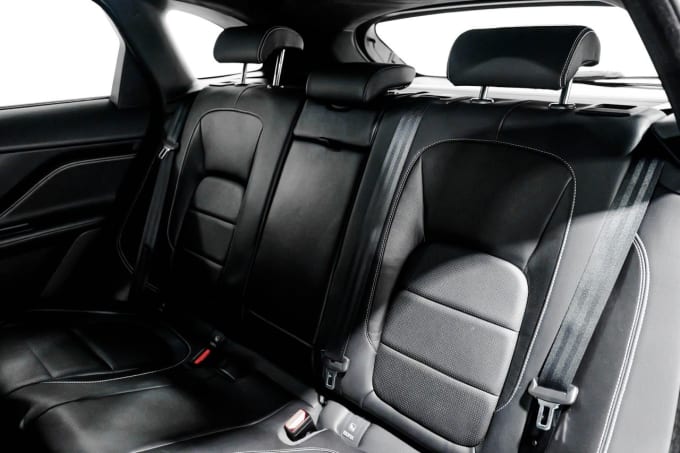 2019 Jaguar F-pace