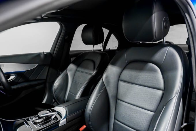 2025 Mercedes-benz C-class