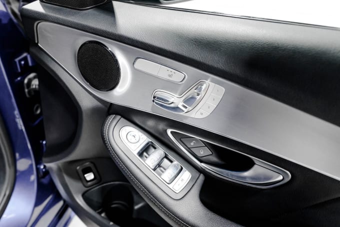 2025 Mercedes-benz C-class