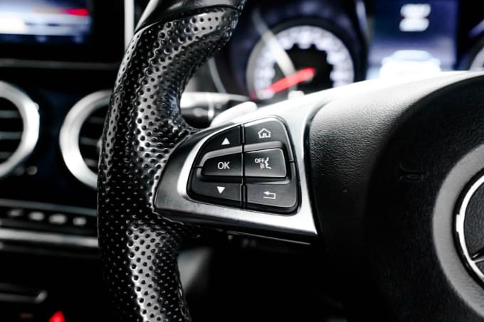 2025 Mercedes-benz C-class