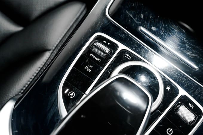 2025 Mercedes-benz C-class