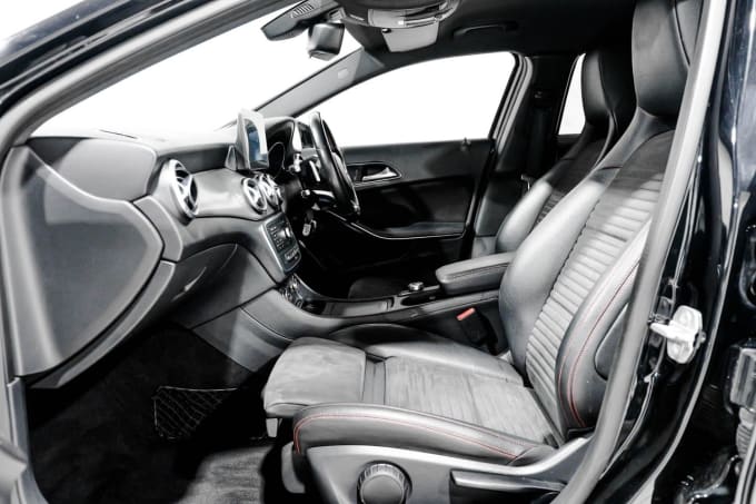 2025 Mercedes-benz Gla