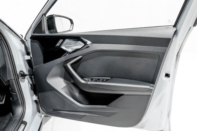 2025 Audi A1