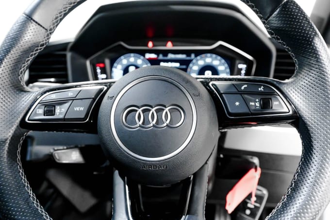 2025 Audi A1