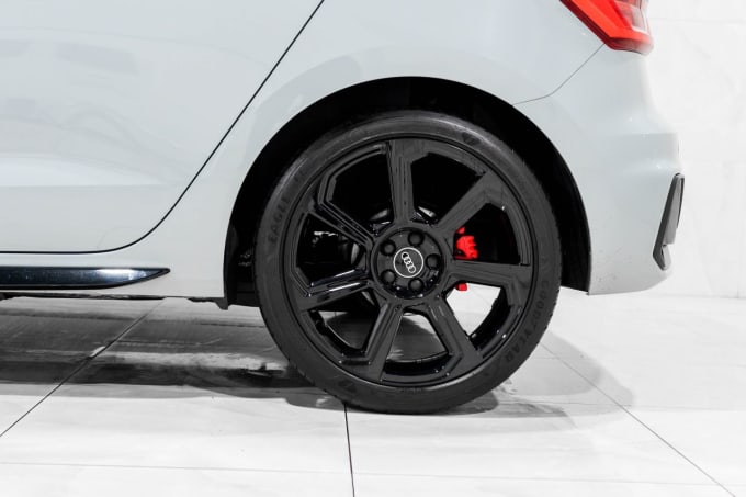 2025 Audi A1