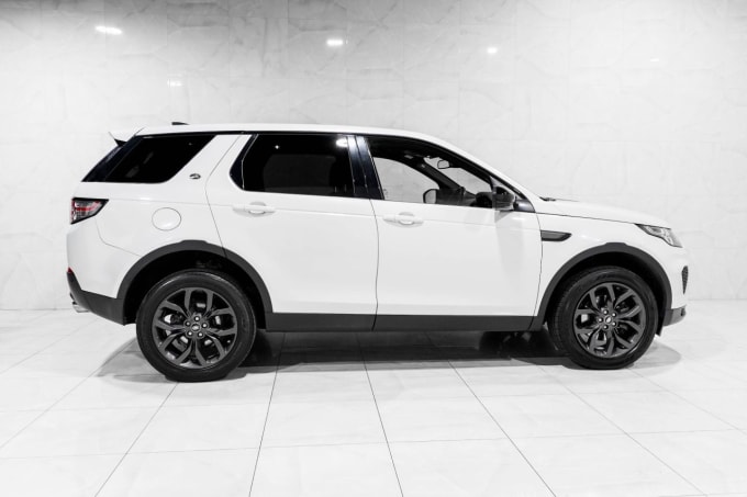2025 Land Rover Discovery Sport