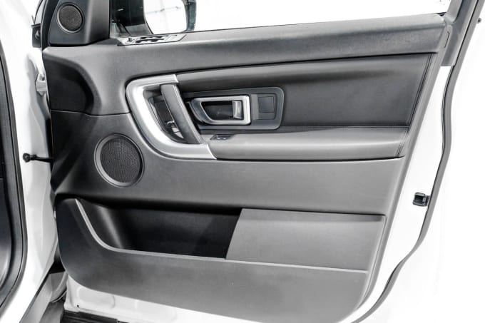 2025 Land Rover Discovery Sport