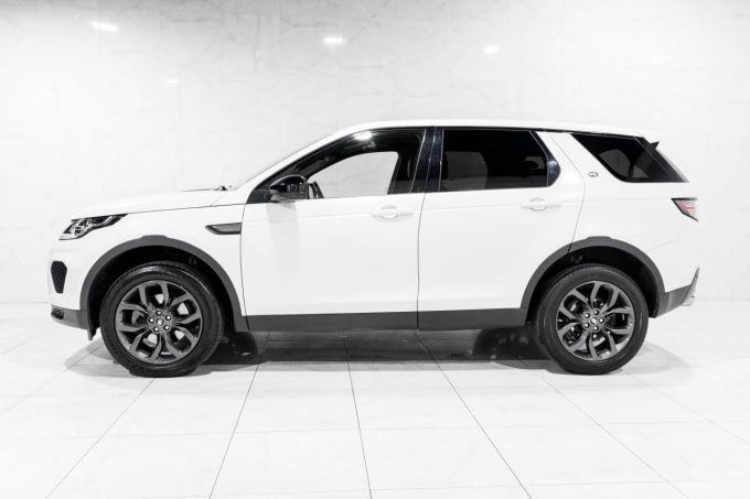 2025 Land Rover Discovery Sport