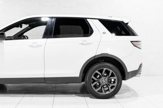 2025 Land Rover Discovery Sport