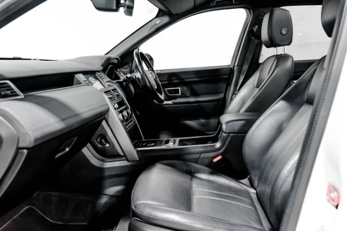 2025 Land Rover Discovery Sport