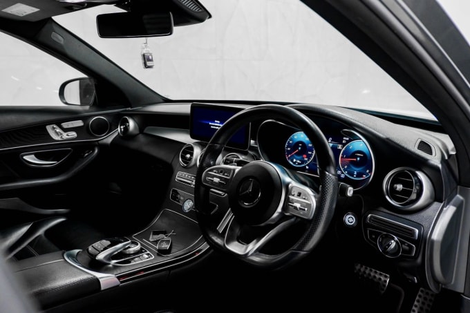2025 Mercedes-benz C-class