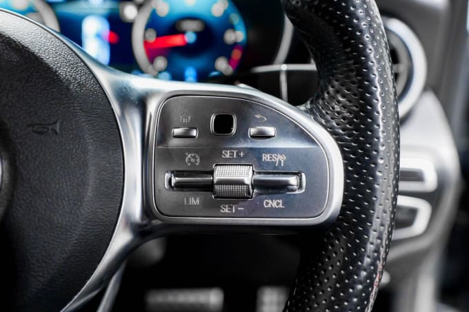 2025 Mercedes-benz C-class