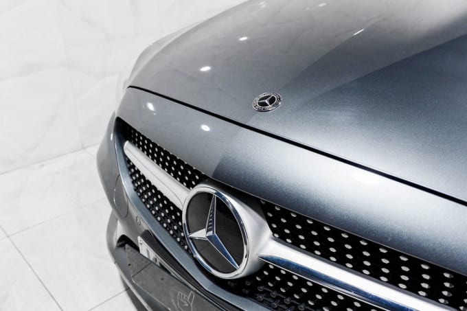 2025 Mercedes-benz C-class
