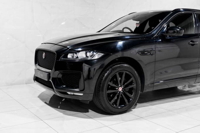 2025 Jaguar F-pace