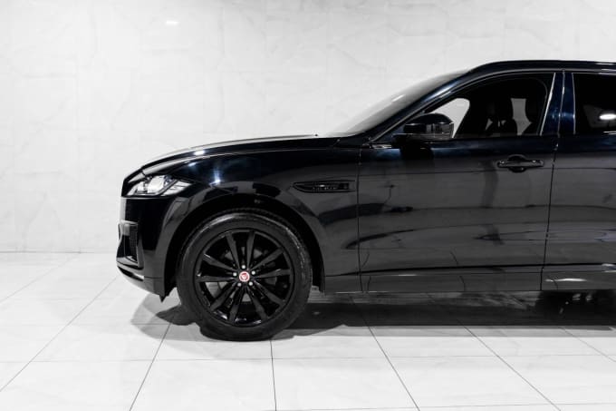 2025 Jaguar F-pace