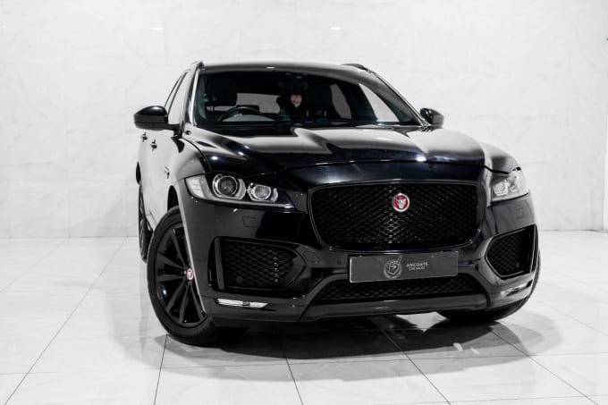 2025 Jaguar F-pace