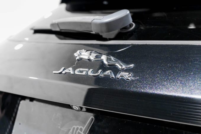 2025 Jaguar F-pace
