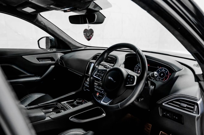 2025 Jaguar F-pace