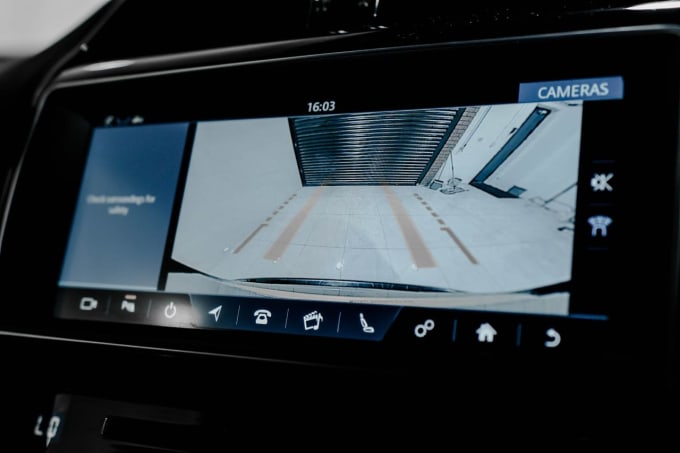 2025 Jaguar F-pace