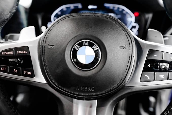 2025 BMW 3 Series