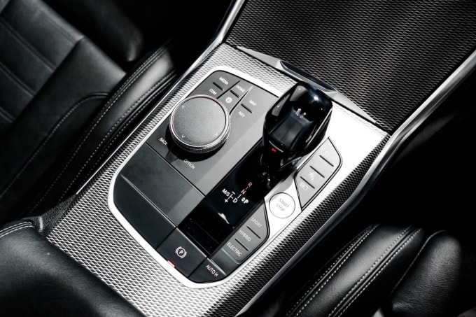 2025 BMW 3 Series