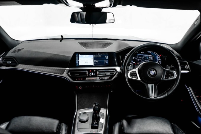 2025 BMW 3 Series