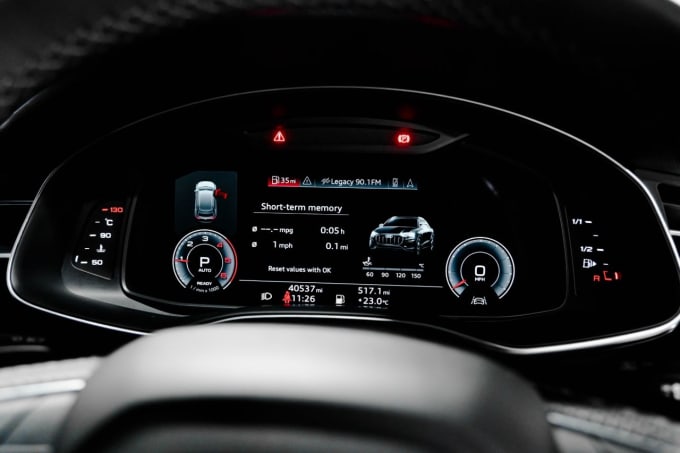 2025 Audi Q8