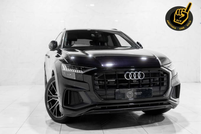 2025 Audi Q8