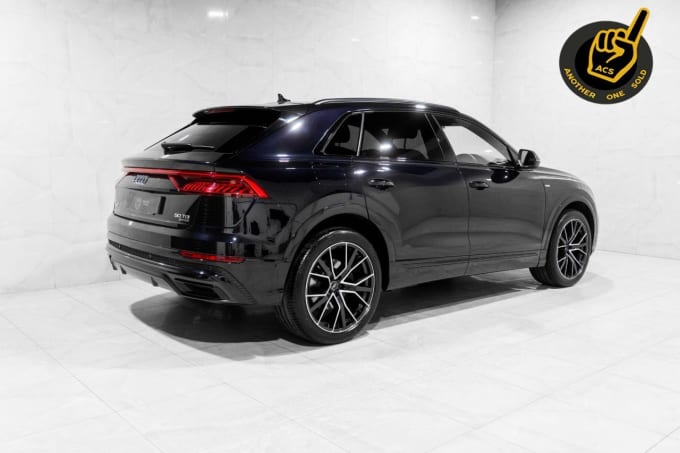 2025 Audi Q8
