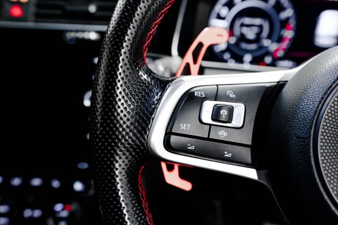 2025 Volkswagen Golf
